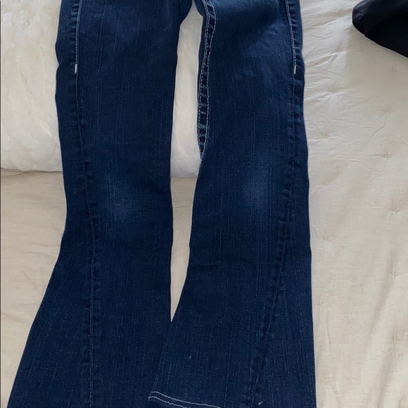 Gently worn no flaws. Joey style True jeans - Picture 4 of 4